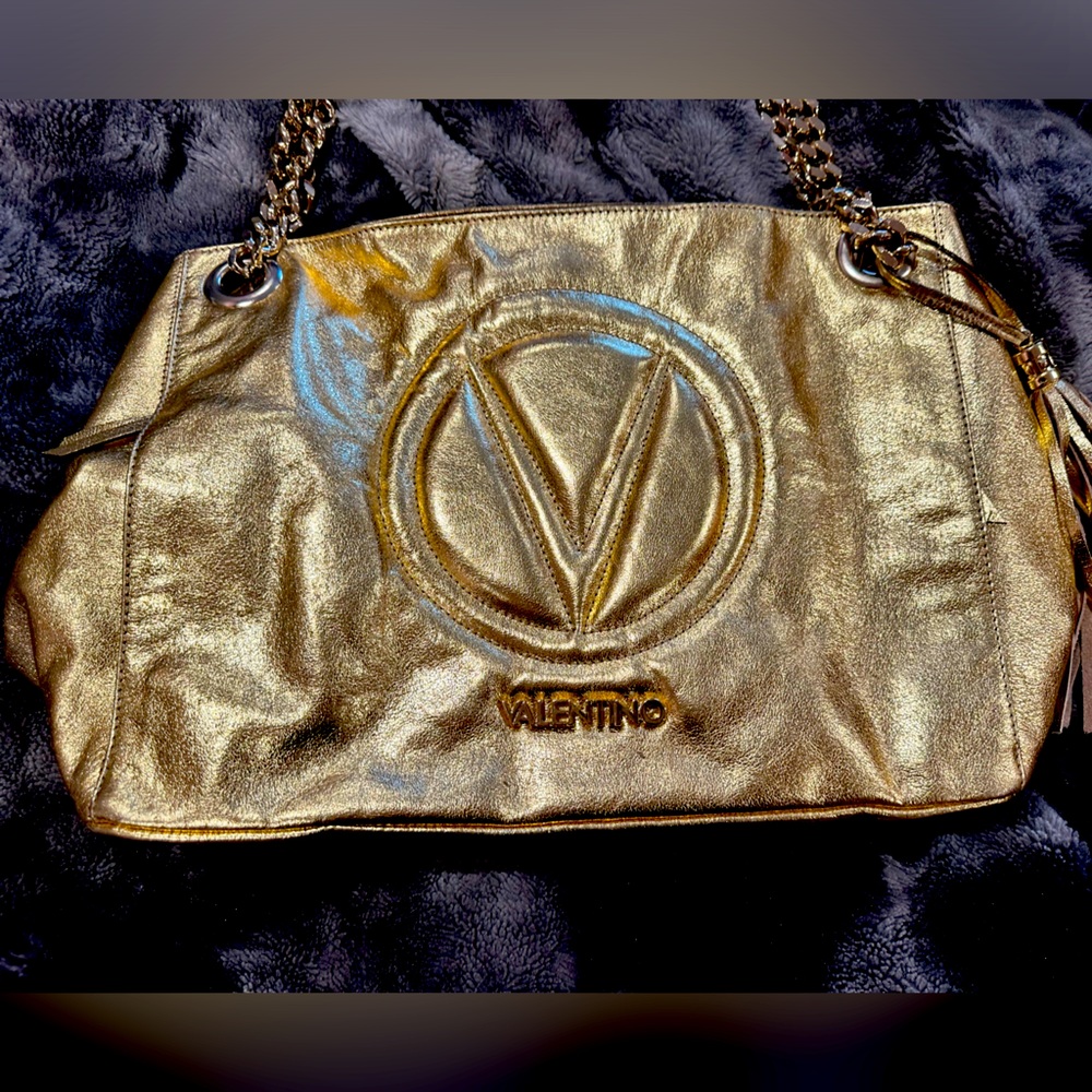 Metallic gold Luisa shoulder bag Valentino by Mario Valentino